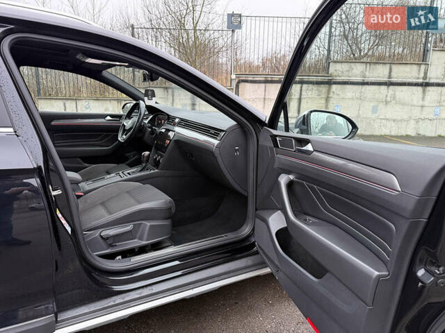 Черный Фольксваген Пассат Альтрак, объемом двигателя 2 л и пробегом 218 тыс. км за 25999 $, фото 55 на Automoto.ua