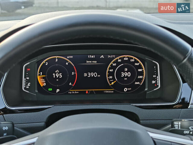 Черный Фольксваген Пассат Альтрак, объемом двигателя 2 л и пробегом 170 тыс. км за 29999 $, фото 26 на Automoto.ua