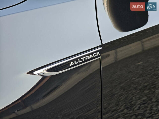 Черный Фольксваген Пассат Альтрак, объемом двигателя 2 л и пробегом 170 тыс. км за 29999 $, фото 13 на Automoto.ua