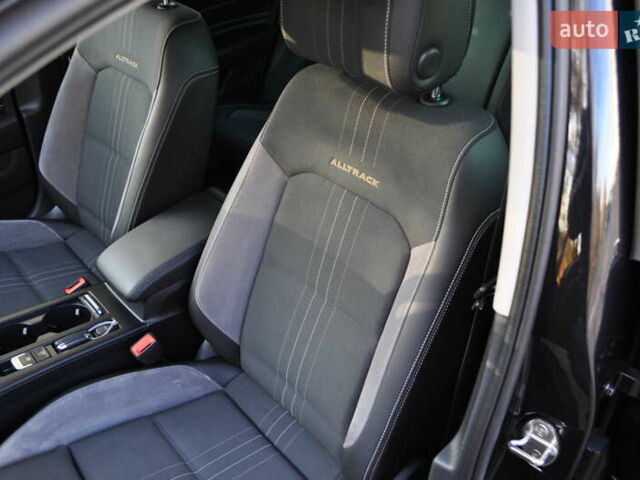 Чорний Фольксваген Пассат Альтрак, об'ємом двигуна 1.97 л та пробігом 164 тис. км за 31000 $, фото 56 на Automoto.ua