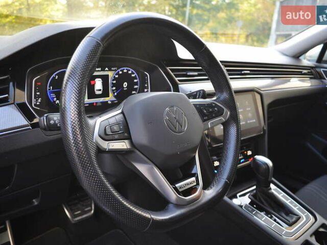 Чорний Фольксваген Пассат Альтрак, об'ємом двигуна 1.97 л та пробігом 164 тис. км за 31000 $, фото 89 на Automoto.ua