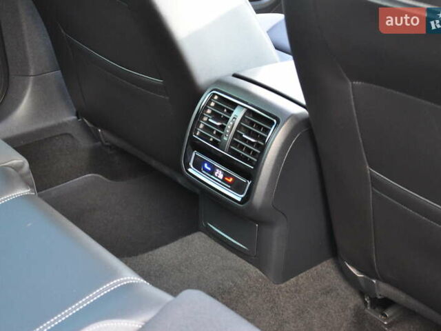 Чорний Фольксваген Пассат Альтрак, об'ємом двигуна 1.97 л та пробігом 164 тис. км за 31000 $, фото 42 на Automoto.ua