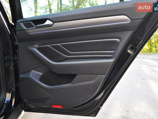 Чорний Фольксваген Пассат Альтрак, об'ємом двигуна 1.97 л та пробігом 164 тис. км за 31000 $, фото 43 на Automoto.ua