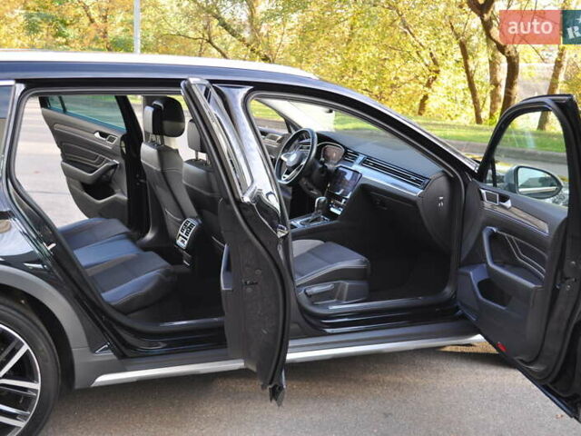 Чорний Фольксваген Пассат Альтрак, об'ємом двигуна 1.97 л та пробігом 164 тис. км за 31000 $, фото 109 на Automoto.ua