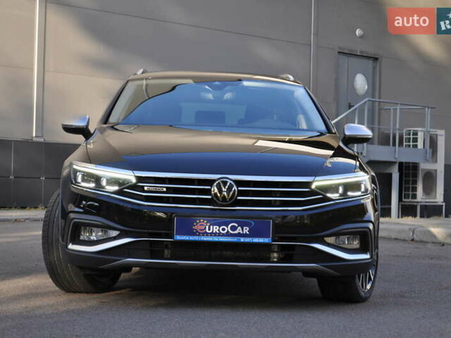 Чорний Фольксваген Пассат Альтрак, об'ємом двигуна 1.97 л та пробігом 164 тис. км за 31000 $, фото 4 на Automoto.ua