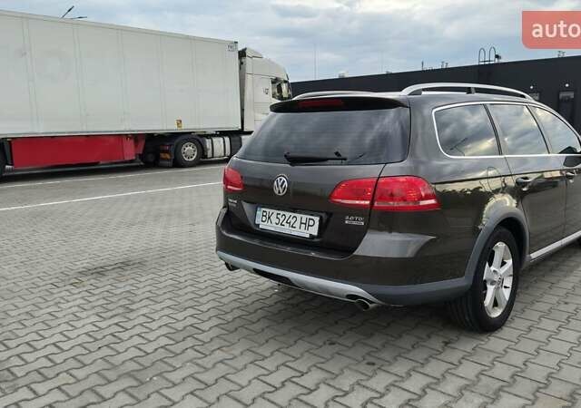 Коричневый Фольксваген Пассат Альтрак, объемом двигателя 1.97 л и пробегом 292 тыс. км за 13200 $, фото 10 на Automoto.ua