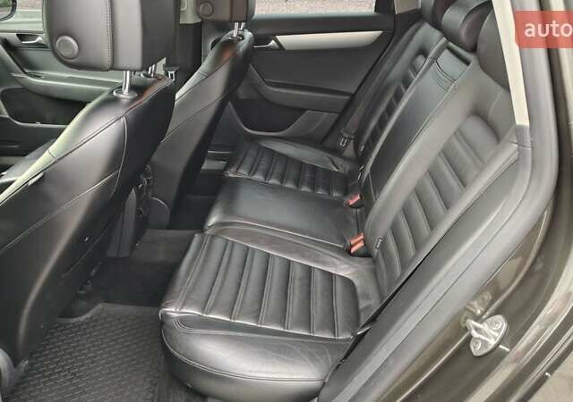 Коричневый Фольксваген Пассат Альтрак, объемом двигателя 1.97 л и пробегом 292 тыс. км за 13200 $, фото 20 на Automoto.ua