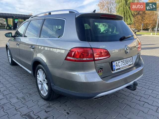 Коричневий Фольксваген Пассат Альтрак, об'ємом двигуна 2 л та пробігом 278 тис. км за 9999 $, фото 3 на Automoto.ua