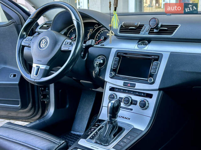 Коричневый Фольксваген Пассат Альтрак, объемом двигателя 2 л и пробегом 260 тыс. км за 12370 $, фото 33 на Automoto.ua