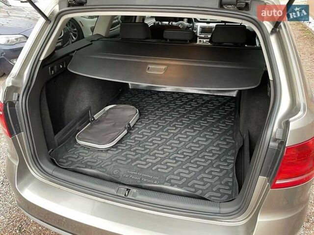 Коричневий Фольксваген Пассат Альтрак, об'ємом двигуна 2 л та пробігом 155 тис. км за 13800 $, фото 29 на Automoto.ua