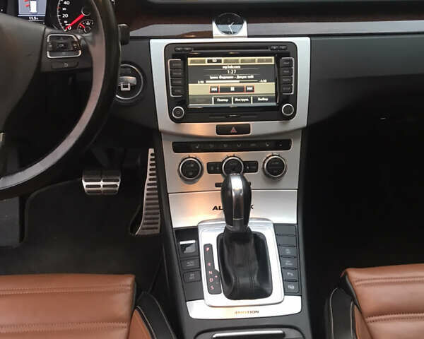 Коричневый Фольксваген Пассат Альтрак, объемом двигателя 2 л и пробегом 215 тыс. км за 16000 $, фото 17 на Automoto.ua