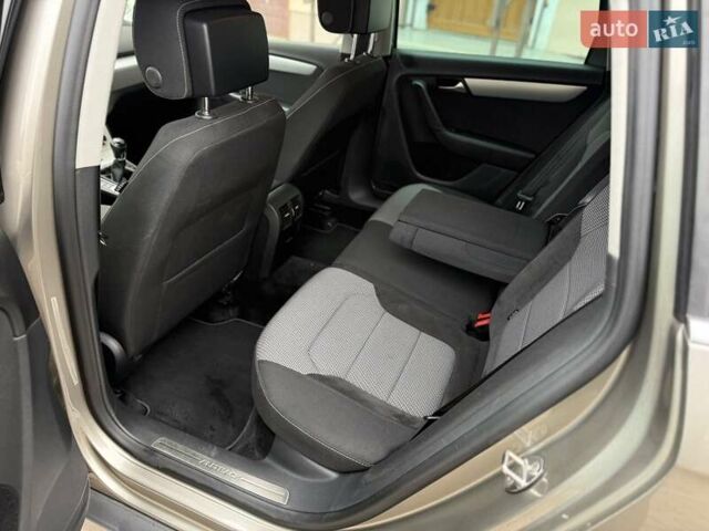 Коричневый Фольксваген Пассат Альтрак, объемом двигателя 1.97 л и пробегом 269 тыс. км за 12500 $, фото 21 на Automoto.ua