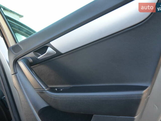 Коричневый Фольксваген Пассат Альтрак, объемом двигателя 2 л и пробегом 223 тыс. км за 13350 $, фото 52 на Automoto.ua