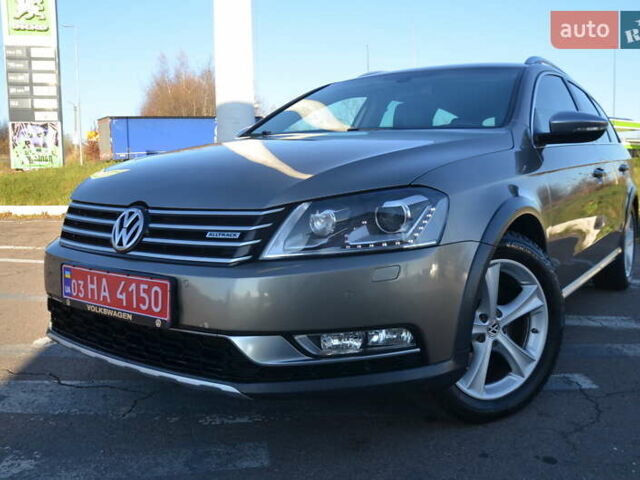 Коричневый Фольксваген Пассат Альтрак, объемом двигателя 2 л и пробегом 223 тыс. км за 13350 $, фото 3 на Automoto.ua