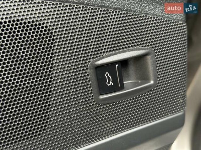 Коричневый Фольксваген Пассат Альтрак, объемом двигателя 2 л и пробегом 223 тыс. км за 12850 $, фото 40 на Automoto.ua