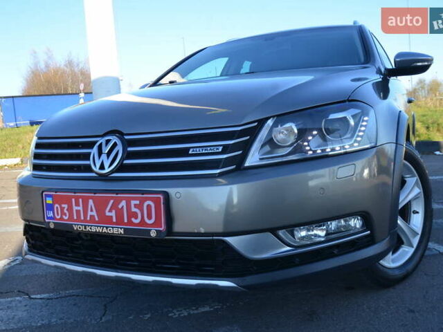 Коричневый Фольксваген Пассат Альтрак, объемом двигателя 2 л и пробегом 223 тыс. км за 13777 $, фото 1 на Automoto.ua