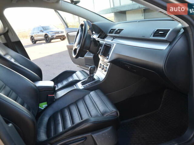 Коричневый Фольксваген Пассат Альтрак, объемом двигателя 2 л и пробегом 223 тыс. км за 13350 $, фото 58 на Automoto.ua