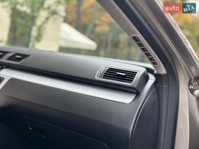 Коричневый Фольксваген Пассат Альтрак, объемом двигателя 2 л и пробегом 223 тыс. км за 12850 $, фото 21 на Automoto.ua