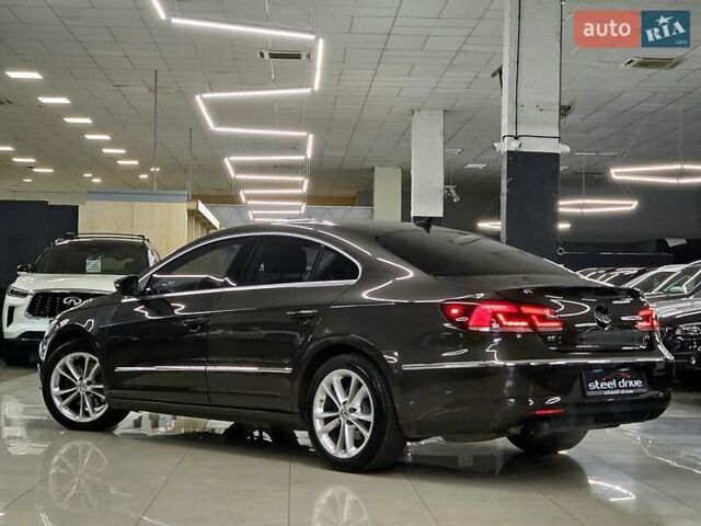 Коричневый Фольксваген Пассат Альтрак, объемом двигателя 1.98 л и пробегом 200 тыс. км за 12700 $, фото 2 на Automoto.ua