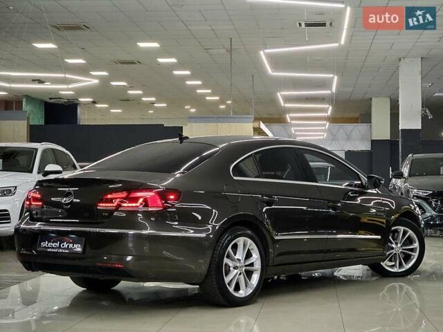 Коричневый Фольксваген Пассат Альтрак, объемом двигателя 1.98 л и пробегом 200 тыс. км за 12700 $, фото 4 на Automoto.ua