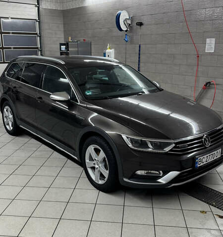 Коричневий Фольксваген Пассат Альтрак, об'ємом двигуна 1.97 л та пробігом 236 тис. км за 18900 $, фото 12 на Automoto.ua