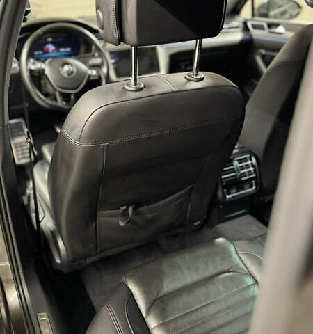 Коричневий Фольксваген Пассат Альтрак, об'ємом двигуна 1.97 л та пробігом 236 тис. км за 18900 $, фото 18 на Automoto.ua