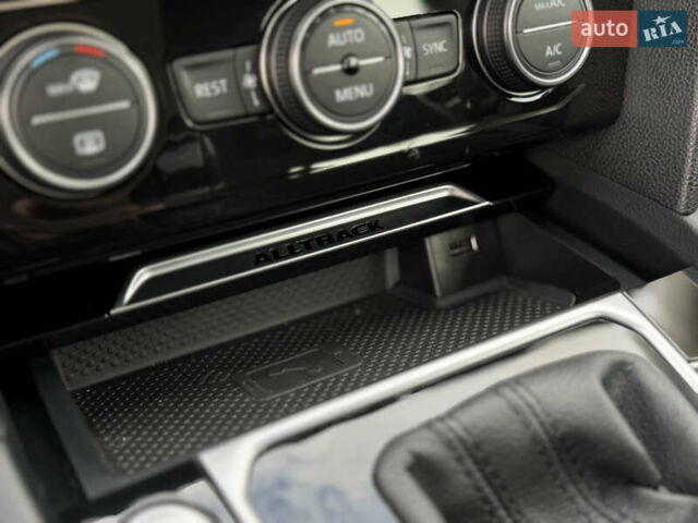 Коричневый Фольксваген Пассат Альтрак, объемом двигателя 2 л и пробегом 170 тыс. км за 20900 $, фото 75 на Automoto.ua