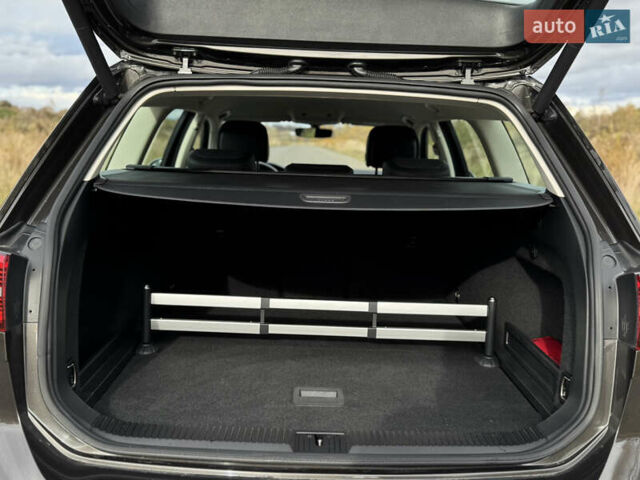 Коричневый Фольксваген Пассат Альтрак, объемом двигателя 2 л и пробегом 170 тыс. км за 20900 $, фото 105 на Automoto.ua