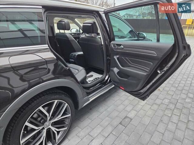 Коричневый Фольксваген Пассат Альтрак, объемом двигателя 2 л и пробегом 184 тыс. км за 29950 $, фото 104 на Automoto.ua