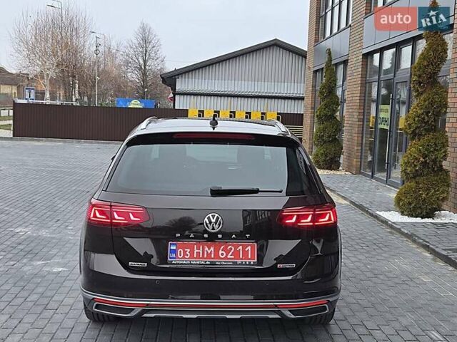 Коричневый Фольксваген Пассат Альтрак, объемом двигателя 2 л и пробегом 184 тыс. км за 29950 $, фото 147 на Automoto.ua