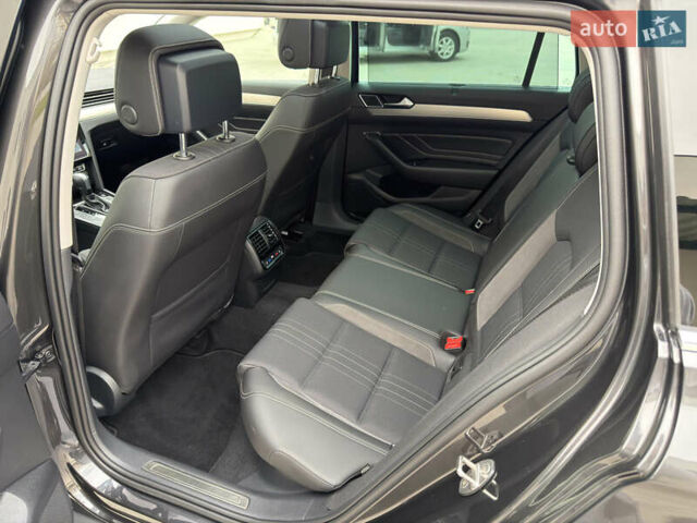 Коричневий Фольксваген Пассат Альтрак, об'ємом двигуна 2 л та пробігом 169 тис. км за 28499 $, фото 33 на Automoto.ua