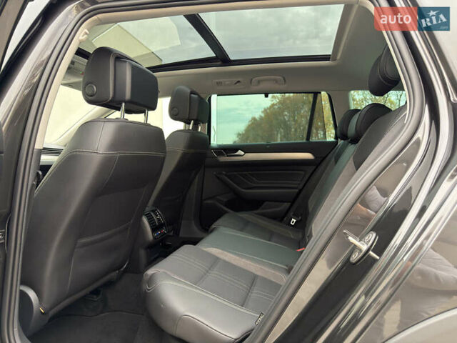 Коричневий Фольксваген Пассат Альтрак, об'ємом двигуна 2 л та пробігом 169 тис. км за 28499 $, фото 36 на Automoto.ua