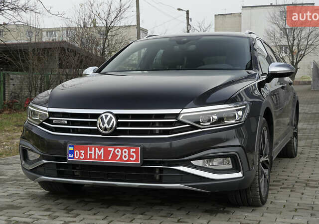 Коричневый Фольксваген Пассат Альтрак, объемом двигателя 2 л и пробегом 186 тыс. км за 28990 $, фото 9 на Automoto.ua