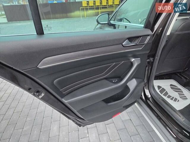 Коричневый Фольксваген Пассат Альтрак, объемом двигателя 2 л и пробегом 184 тыс. км за 29950 $, фото 123 на Automoto.ua