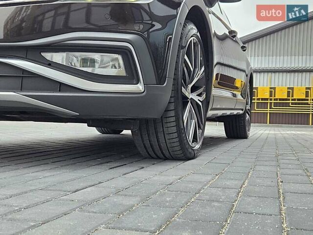 Коричневый Фольксваген Пассат Альтрак, объемом двигателя 2 л и пробегом 184 тыс. км за 29950 $, фото 140 на Automoto.ua