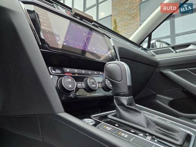 Коричневый Фольксваген Пассат Альтрак, объемом двигателя 2 л и пробегом 184 тыс. км за 29950 $, фото 91 на Automoto.ua