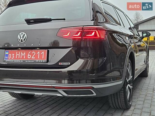 Коричневый Фольксваген Пассат Альтрак, объемом двигателя 2 л и пробегом 184 тыс. км за 29950 $, фото 144 на Automoto.ua