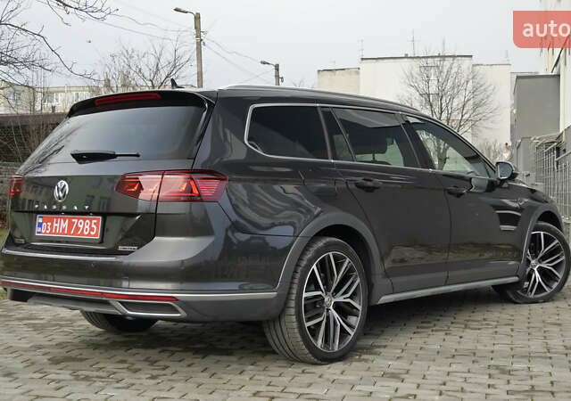 Коричневый Фольксваген Пассат Альтрак, объемом двигателя 2 л и пробегом 186 тыс. км за 28990 $, фото 24 на Automoto.ua