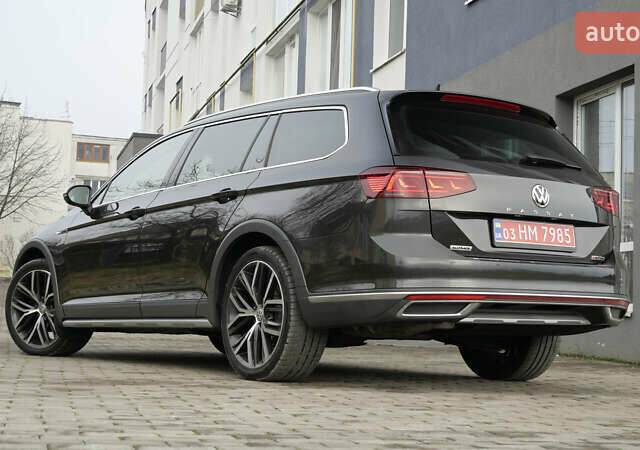 Коричневый Фольксваген Пассат Альтрак, объемом двигателя 2 л и пробегом 186 тыс. км за 28990 $, фото 17 на Automoto.ua