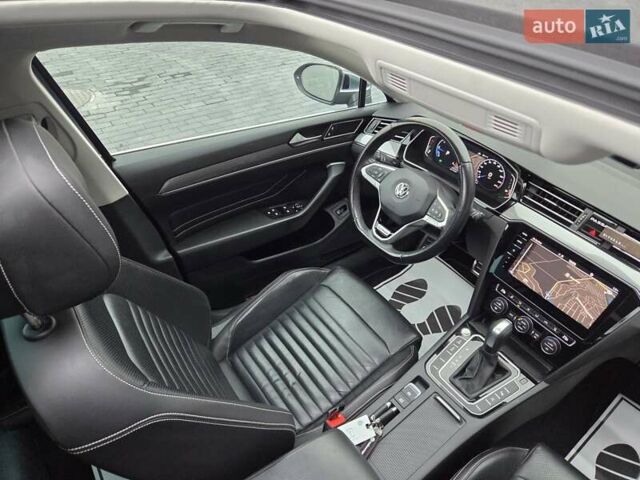 Коричневый Фольксваген Пассат Альтрак, объемом двигателя 2 л и пробегом 184 тыс. км за 29950 $, фото 77 на Automoto.ua