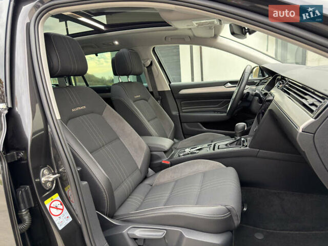 Коричневый Фольксваген Пассат Альтрак, объемом двигателя 2 л и пробегом 169 тыс. км за 28999 $, фото 55 на Automoto.ua