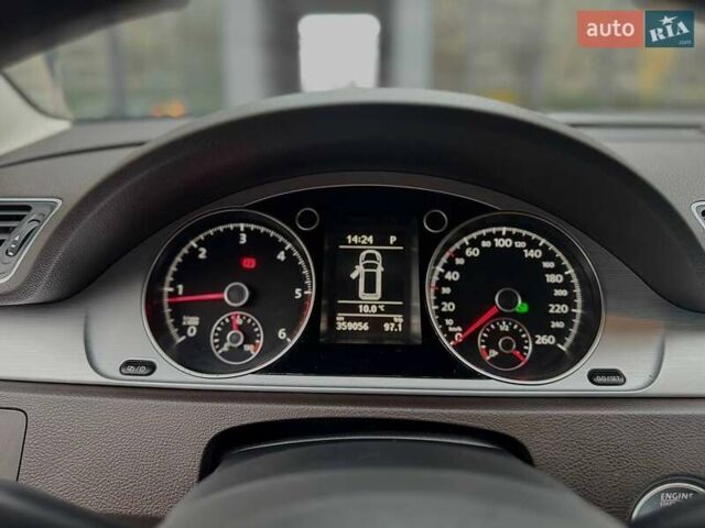 Червоний Фольксваген Пассат Альтрак, об'ємом двигуна 2 л та пробігом 345 тис. км за 15700 $, фото 23 на Automoto.ua