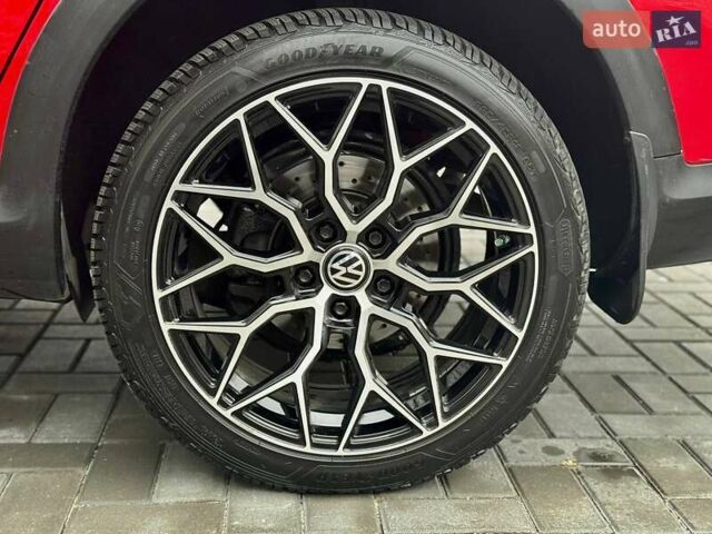 Червоний Фольксваген Пассат Альтрак, об'ємом двигуна 2 л та пробігом 345 тис. км за 15700 $, фото 27 на Automoto.ua