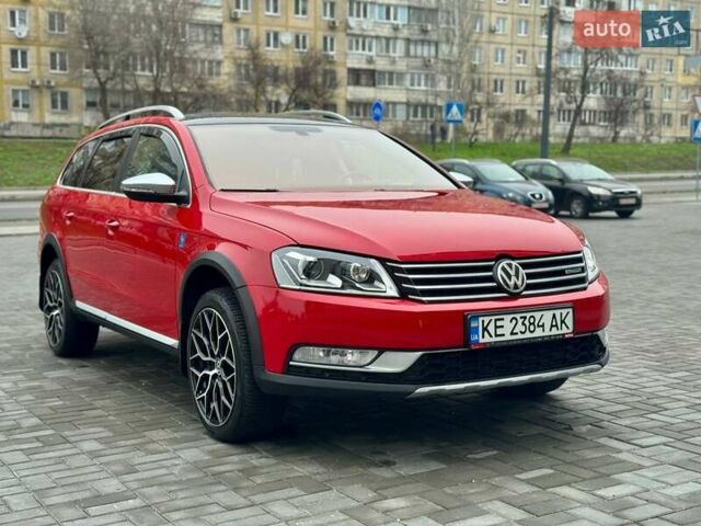 Червоний Фольксваген Пассат Альтрак, об'ємом двигуна 2 л та пробігом 345 тис. км за 15700 $, фото 13 на Automoto.ua