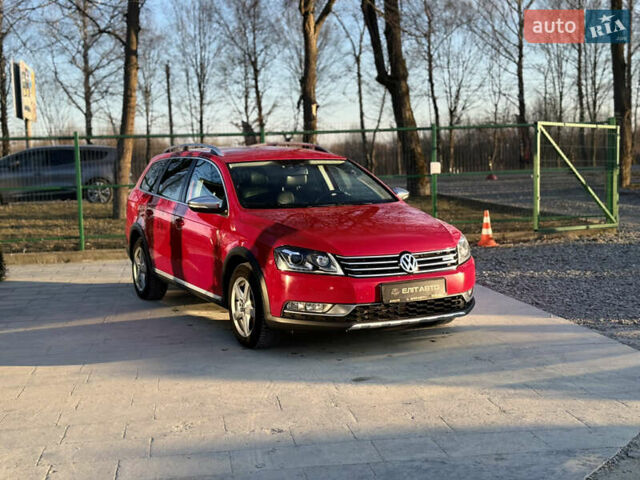 Красный Фольксваген Пассат Альтрак, объемом двигателя 1.97 л и пробегом 221 тыс. км за 11800 $, фото 6 на Automoto.ua