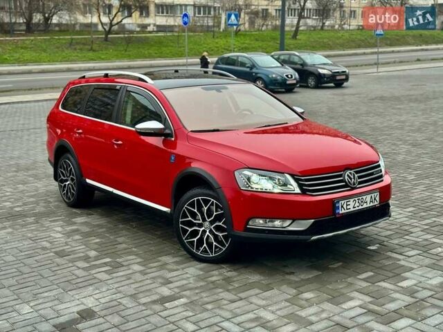 Червоний Фольксваген Пассат Альтрак, об'ємом двигуна 2 л та пробігом 345 тис. км за 15700 $, фото 10 на Automoto.ua
