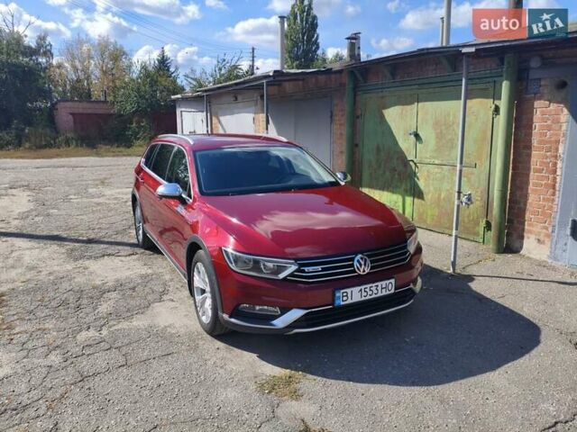 Красный Фольксваген Пассат Альтрак, объемом двигателя 1.97 л и пробегом 213 тыс. км за 20500 $, фото 9 на Automoto.ua