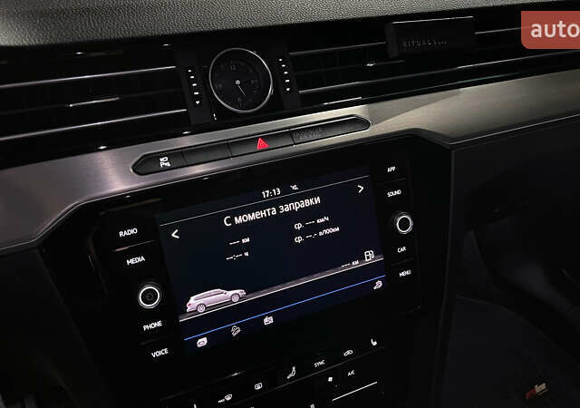 Красный Фольксваген Пассат Альтрак, объемом двигателя 1.97 л и пробегом 222 тыс. км за 25000 $, фото 24 на Automoto.ua