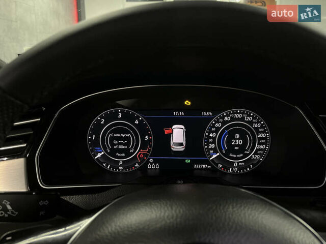 Красный Фольксваген Пассат Альтрак, объемом двигателя 1.97 л и пробегом 222 тыс. км за 25000 $, фото 29 на Automoto.ua