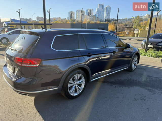 Фольксваген Пассат Альтрак, объемом двигателя 2 л и пробегом 285 тыс. км за 17500 $, фото 8 на Automoto.ua